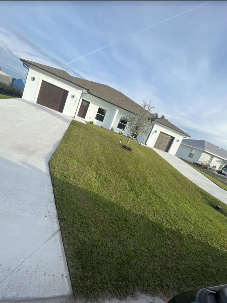 Fresh cut and edged front yard — Port Charlotte, FL